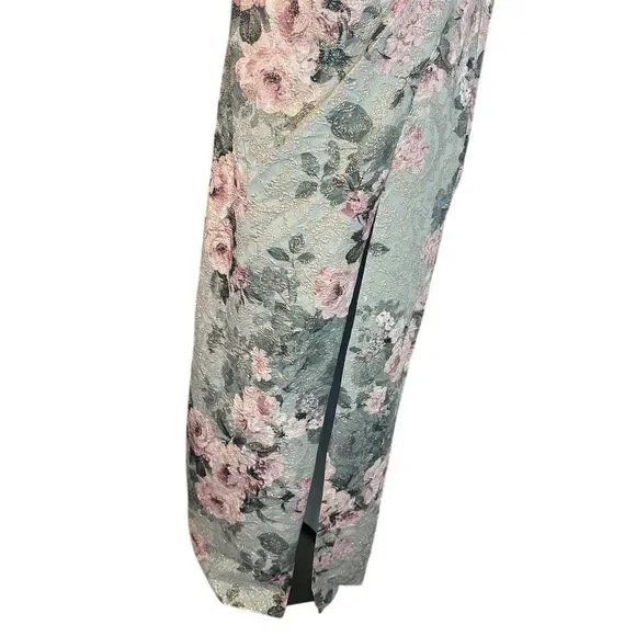 Floral Sleeveless Maxi Dress - Picture 6 of 13